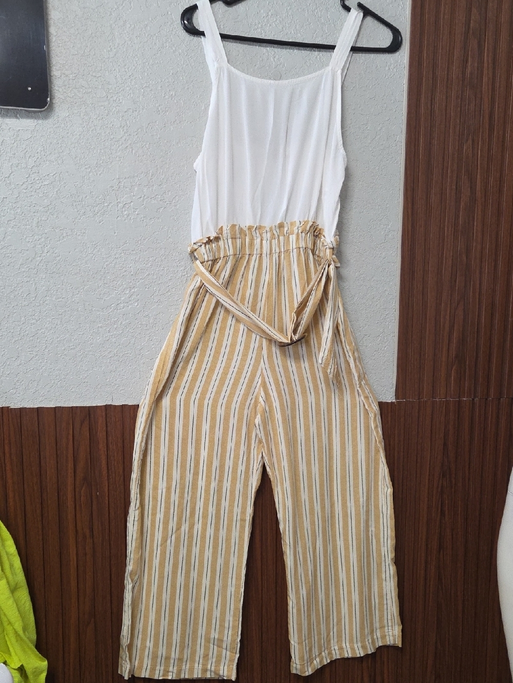 Active USA White Striped Jumpsuit Size M Yellow Stripes Initials Detail [1238]